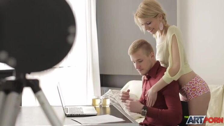 Russian Egor’s Crazy Cumshot on Blonde Madison