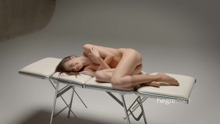 Nicolette Brunette Backstage Private Show