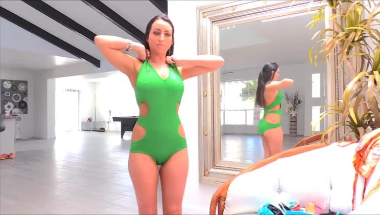 Toyin' with a Pretty Teen