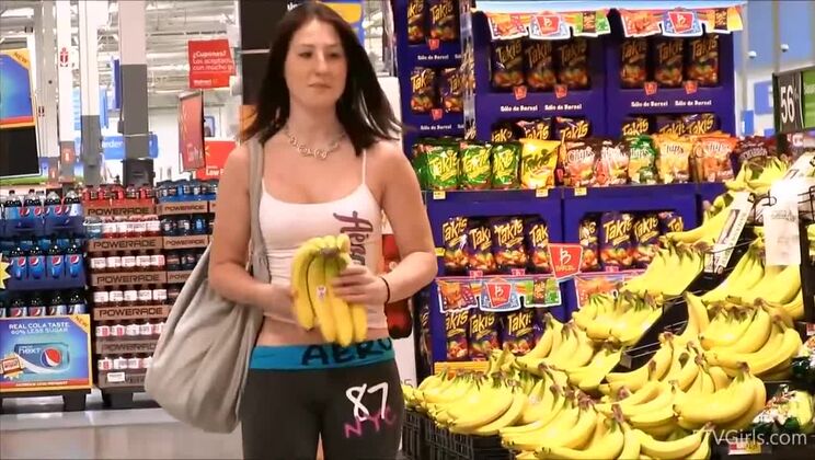 Fingering Orgasm - Veronika's Beautiful Solo