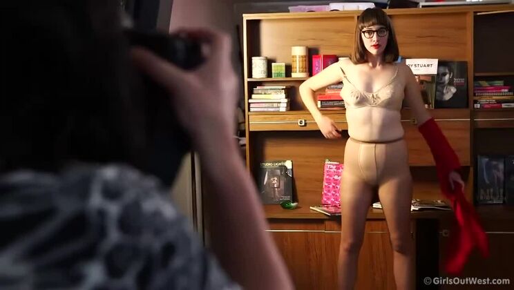 Photoshoot with Sadie - Unseen