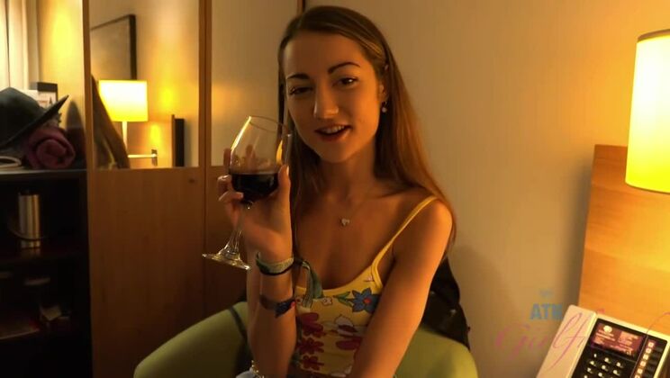 [ATKGirlfriends] - Lily Adams Amateur Squirting by the Sea