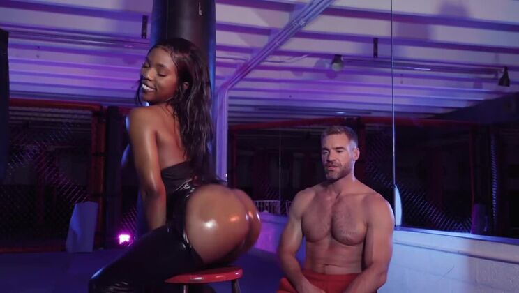 [Flixxx] - Sarah Banks Gets Pounded Boxing Day