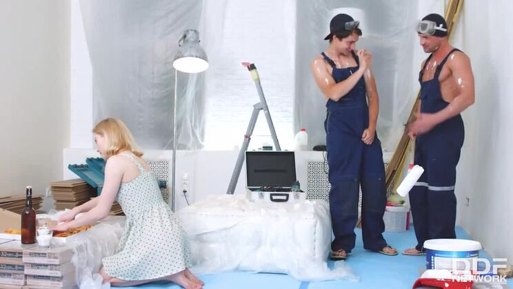 Teenager Via Lasciva in Double Action