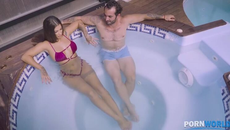 Susy Gala Spanish Hottie Takes Hardcore Pool Sex & Facial