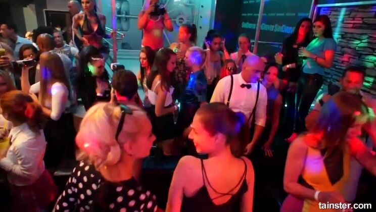 Dso Alter Ego Orgy: Interracial Lesbian Group Sex