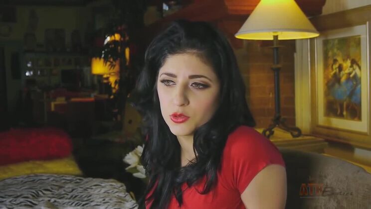 Shaved Pussy Play with Nikki Knightly and Nikki Bloh