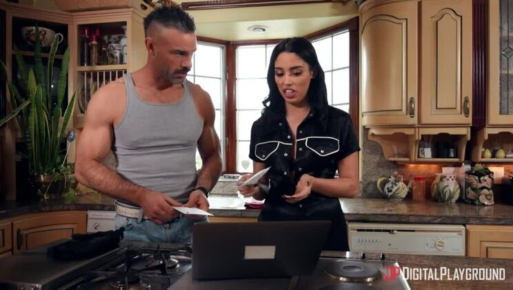 Vanessa Sky's Pussy Gets Fingered and Licked