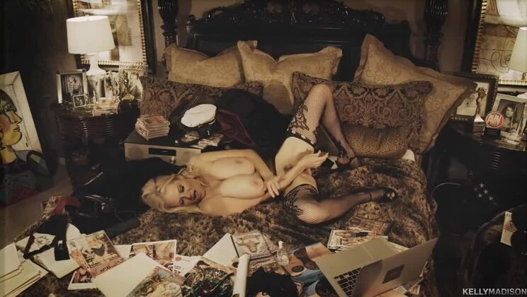 Kelly Madison's Solo Halloween Pleasure