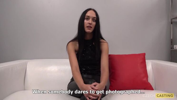 Lucie's Classy Anal Performance