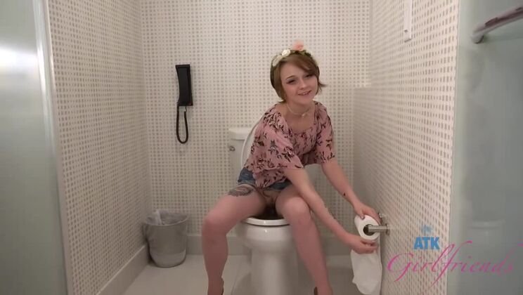Amateur Peeing Girls - A Hilarious Video!
