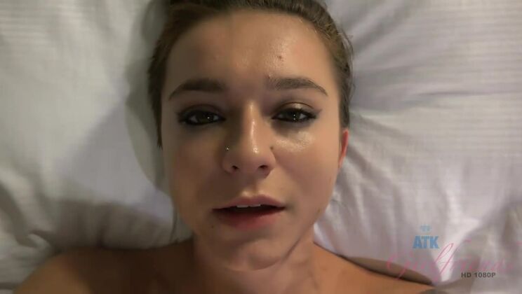 Kharlie Stone loves getting creampied