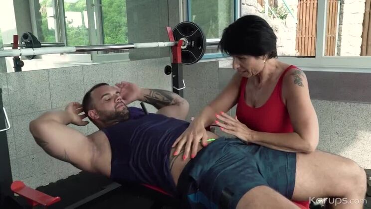 Petra T's Granny Enjoys Handjob From Stud