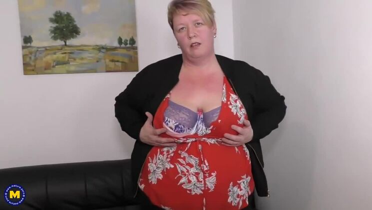 Big Tits Blonde BBW in Stockings Masturbates