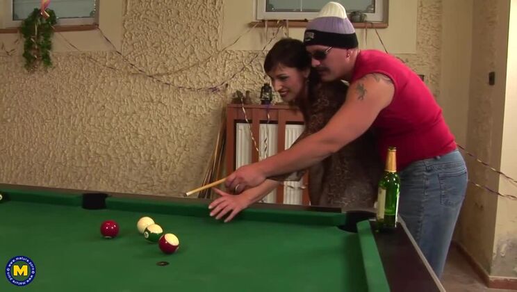 Safina Gives a Creampie to Mature