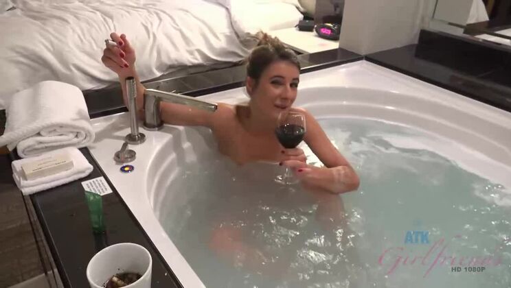 Tara Ashley - Small Tits Amateur Fingered Hard