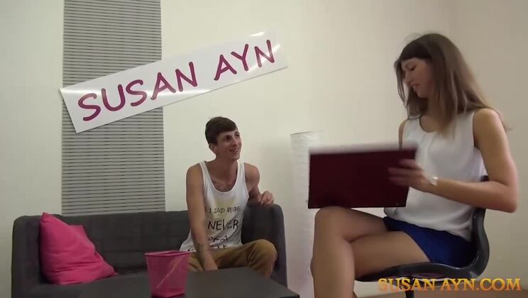 Young College Guy Ejaculates on Susan Ayn's Face