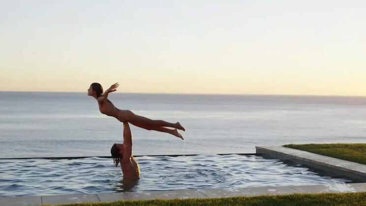 Jessica Gets Handjob from Hot Brunette Ballerinas