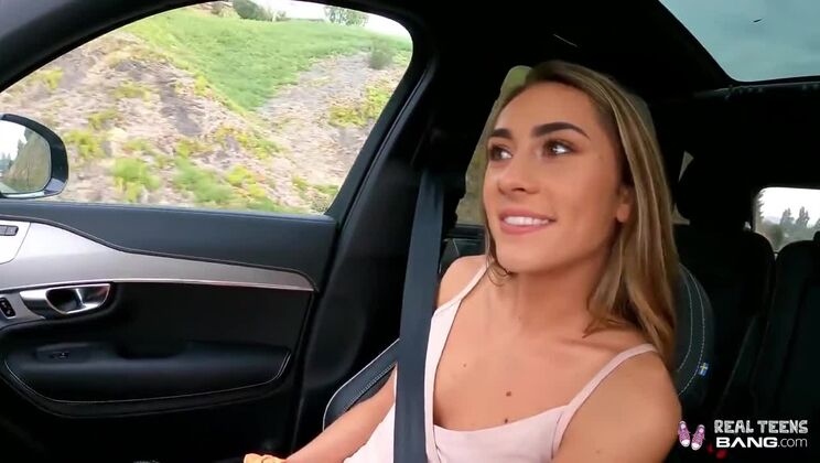 POV Amateur Mackenzie Mace Riding a Dick on a Hike