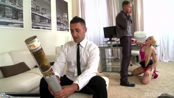 Lola Taylor's Threesome with Two Big Cocks