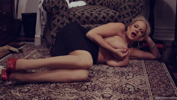 Blonde Kelly Madison's Big Boobs