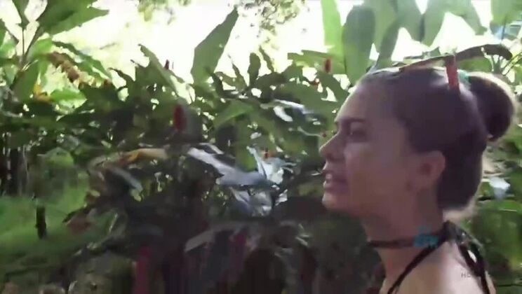 Jill Kassidy Girlfriend Experience on the Beach