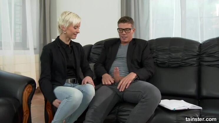 Blonde Enjoys Fingering and Cum