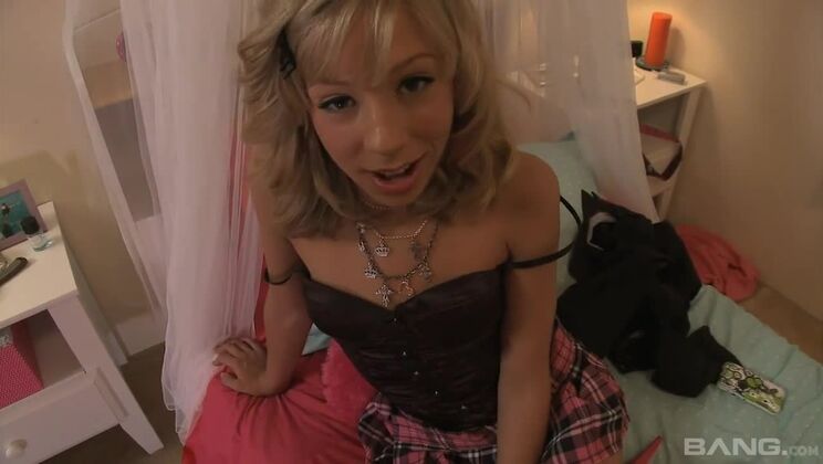 Teen Chastity Lynn's Face Covered in Semen After Sex