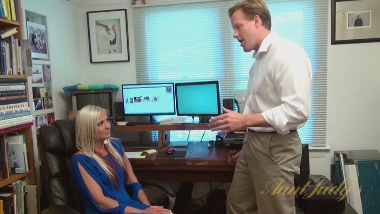 Stockings and Fetish with Blonde Elizabeth