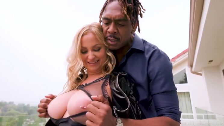 [JulesJordan] - Blonde MILF Katalina Kyle Screams on Dredd's Dick - Katalina Kyle