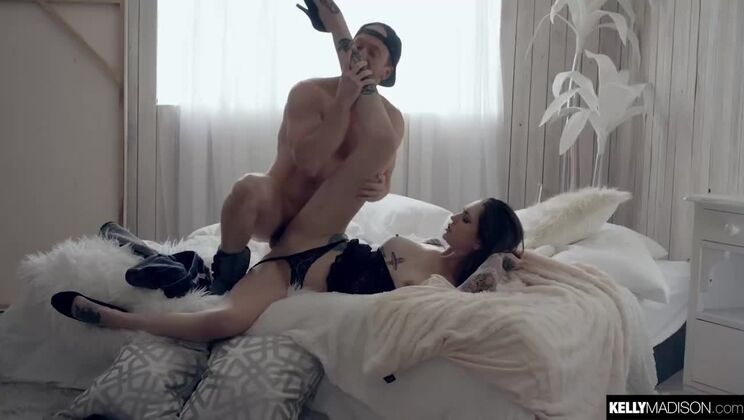 Kelly Madison's Brunette Body Gets Fucked by Rocky Emerson