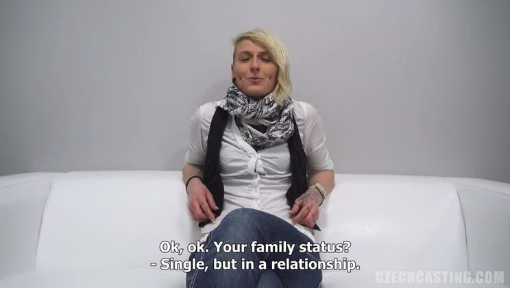 Blonde Casting Couch Emilie