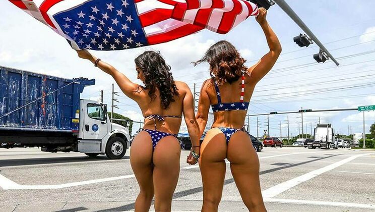 [AssParade] - Big Ass Babes Take Turns on a Hard Cock