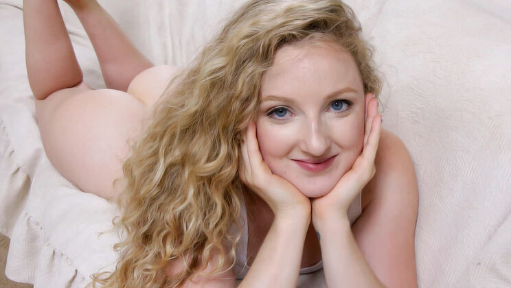 [ExxxtraSmall] - Willow Lynn's Snatch Gets Broken Into - Ryan Mclane - Willow Lynn