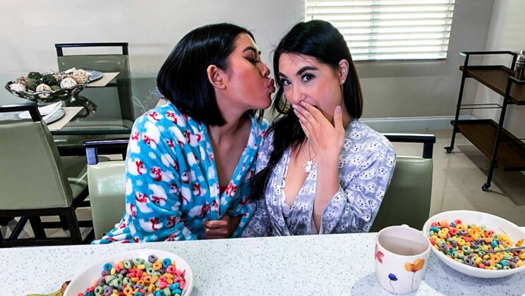 Stepfamily Lesbian Action: POV Style