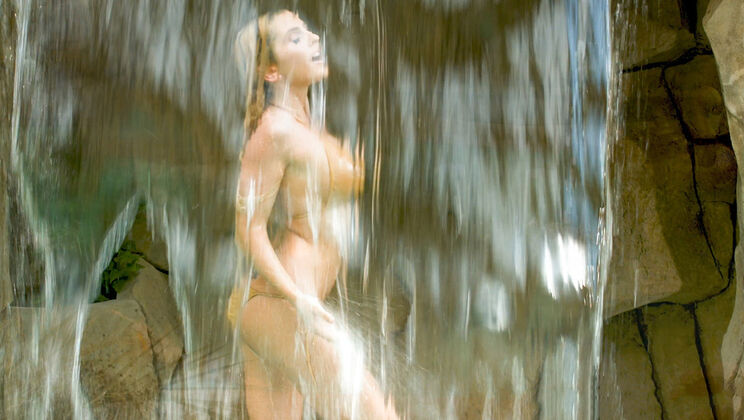 Christie and Chad's Pool MILF