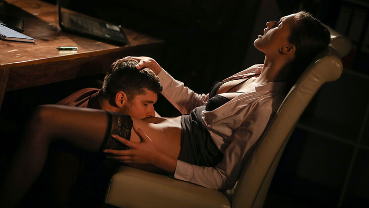 Hours of MILF Pleasure