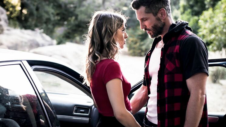 Run or Get Laid: Outdoor Sex