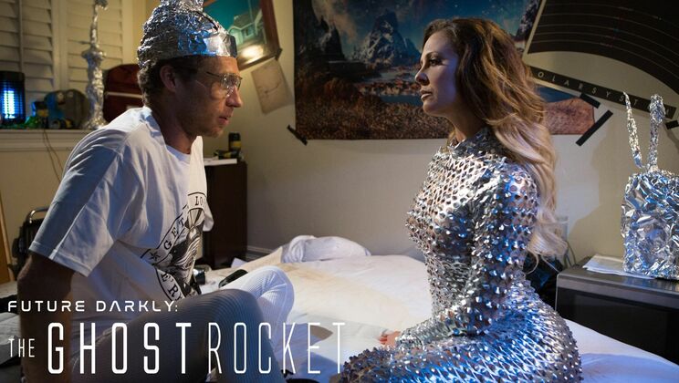 Cherie Deville Gets Fisted and Creampie