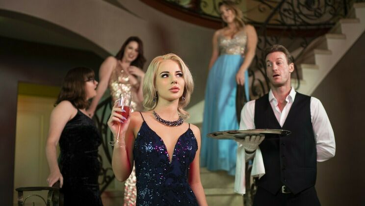 POV Blowjob & Deepthroat with Pierced Petite Bella Elise Rose