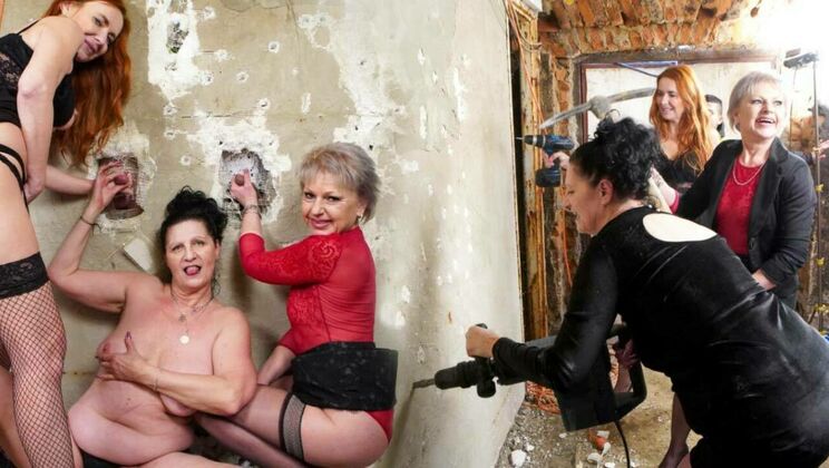 Group Sex with Mature Women