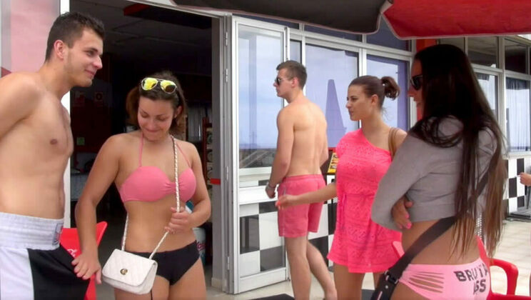 [SummerSinners] - Billie Star Gets Nasty on the Road