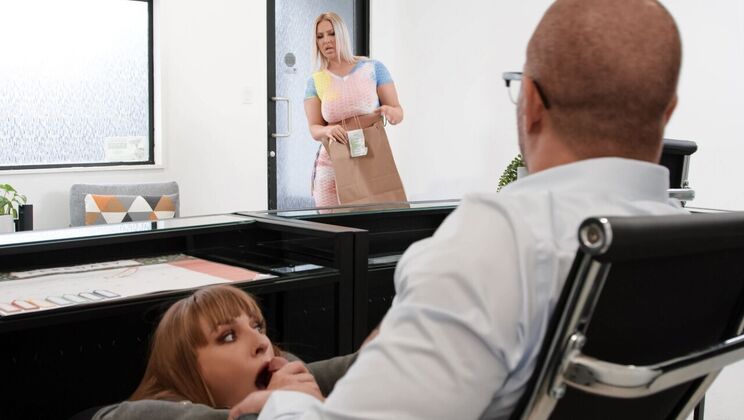 [Brazzers] - Secretary's Athletic Body Gets Fucked