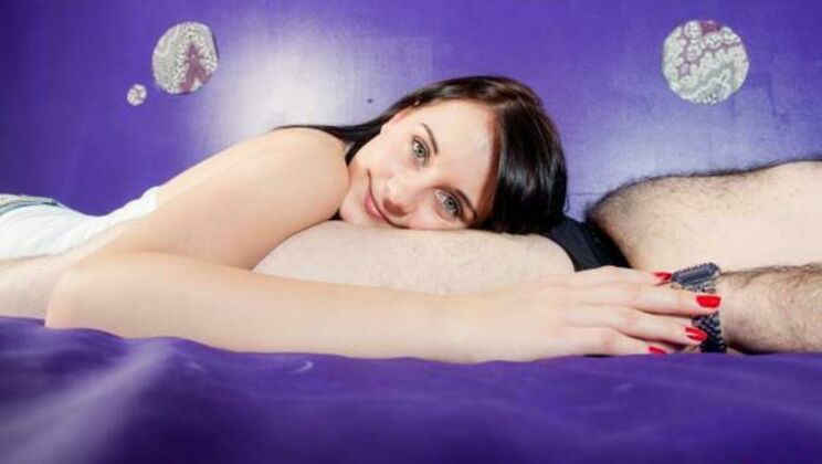 Leda Sucks Cock of Eric in Hardcore Porn Scene