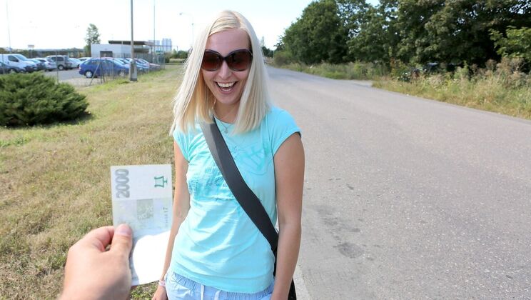 Sexy Ballerina Outdoor Fucking