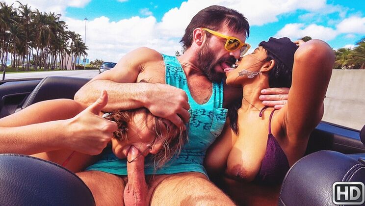 FFM Threesome with Ballerina and Friends