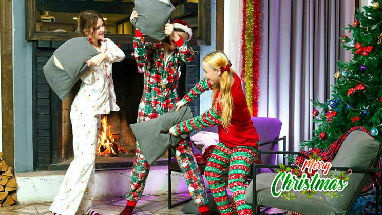 Blonde and Brunette Teens in Lesbian Fun