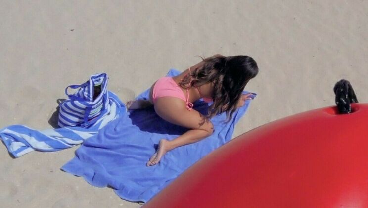 [IKnowThatGirl] - Lifesaving Looks with a Big Cock