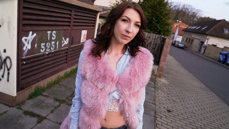 Redhead Gets Toilet Sex