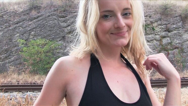 Cheerleader Gets a Creampie After Blowjob